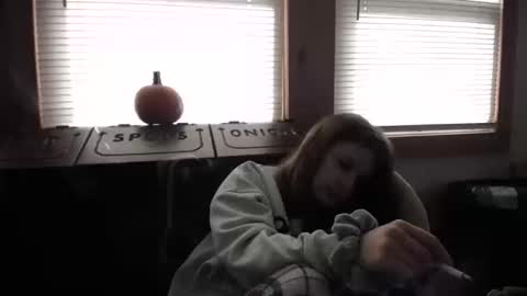 Sabrina online show from October 2025 01:55:01 PM