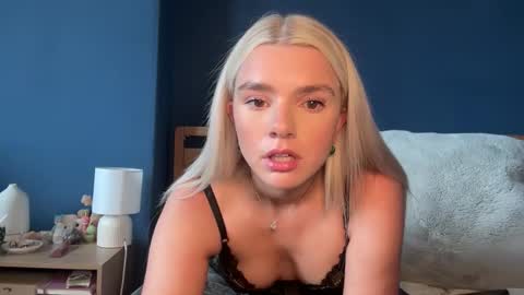 sabrina online show from September 2025 02:19:01 PM