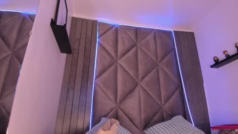 S A B R I N A  online show from September 2025 11:34:02 AM