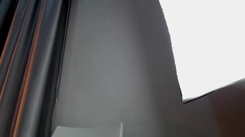 Sabrina Warren online show from December 2024 12:02:01 PM