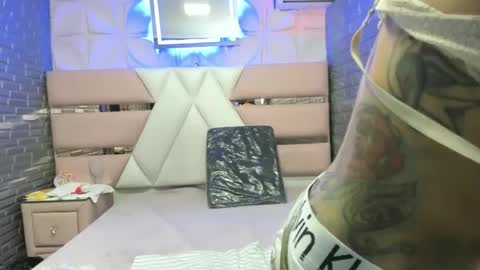 Sacha online show from September 2025 03:11:01 PM