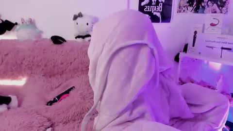 Snapshot of sachi_meow chatting on November 2025 11:10:01 AM Ig online show from November 2025 11:10:01 AM