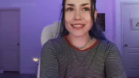 Sadie Renee  online show from September 2025 08:46:01 PM