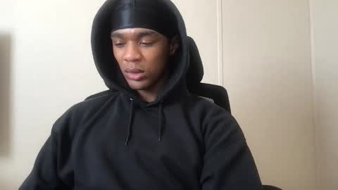 Snapshot of saeonyx chatting on November 2025 04:17:02 PM Saeonyx online show from November 2025 04:17:02 PM