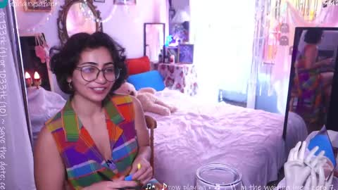 Snapshot of safaeri chatting on October 2025 04:37:01 PM Safa online show from October 2025 04:37:01 PM