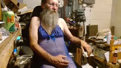 safety_fist online show from October 2025 02:01:02 AM