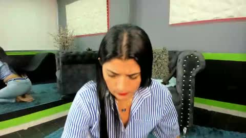 Snapshot of sailontyns chatting on November 2025 03:08:02 PM Sailon online show from November 2025 03:08:02 PM