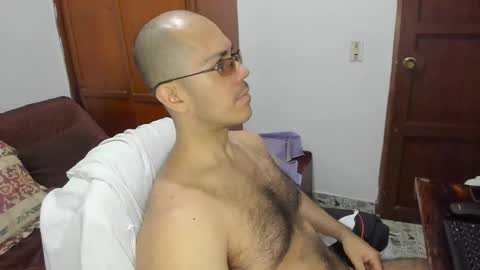 saintedy01 online show from January 2025 01:32:01 PM