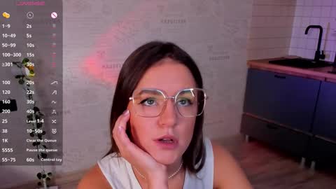 Saint Maria online show from September 2025 04:42:01 PM