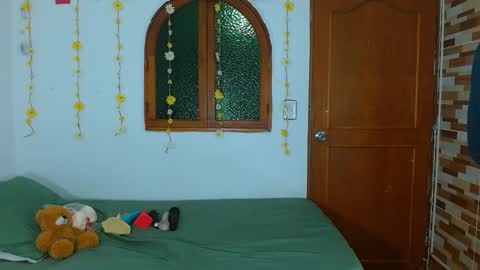 crisma online show from October 2025 03:25:02 AM