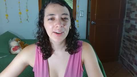 crisma online show from October 2025 07:46:02 PM