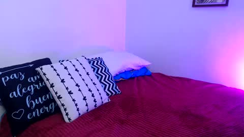 Snapshot of sakhmett chatting on December 2024 03:43:01 AM Sarah online show from December 2024 03:43:01 AM