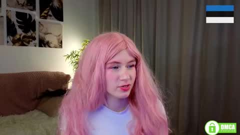 Sakura online show from November 2025 09:36:01 PM