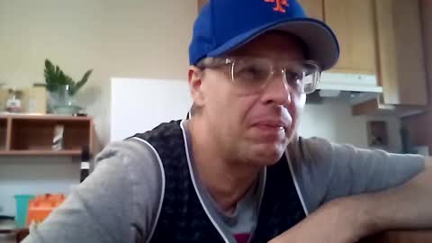 salis1981 online show from November 2025 06:29:01 PM