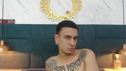 Snapshot of salome_daniel chatting on October 2025 09:24:01 PM salome_daniel online show from October 2025 09:24:01 PM