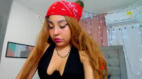 salome online show from February 2025 08:01:01 PM