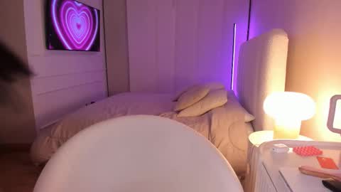 Snapshot of salomee_11 chatting on October 2025 12:55:02 AM salo online show from October 2025 12:55:02 AM