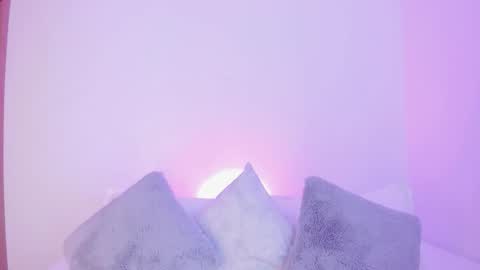 Salome online show from December 2025 11:12:01 PM