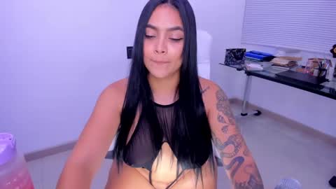 Salomme Cruz online show from February 2025 11:14:02 PM
