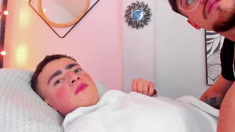 Salomon  Jax and Luca online show from January 2025 03:15:01 PM