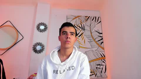 Salomon  Jax and Luca online show from February 2025 11:23:01 AM