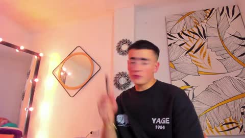 Salomon  Jax and Luca online show from February 2025 11:15:02 PM
