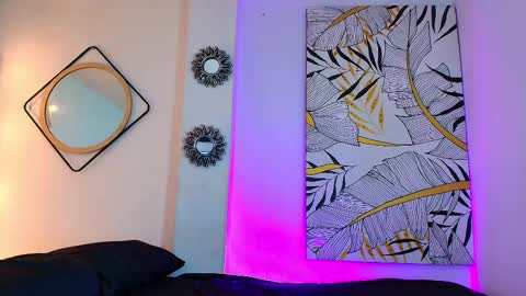 Salomon  Jax and Luca online show from February 2025 11:32:02 AM