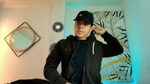 Salomon  Jax and Luca online show from February 2025 11:14:02 AM
