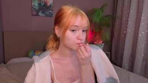 Snapshot of salt_mira chatting on December 2025 10:20:01 AM salt_mira online show from December 2025 10:20:01 AM