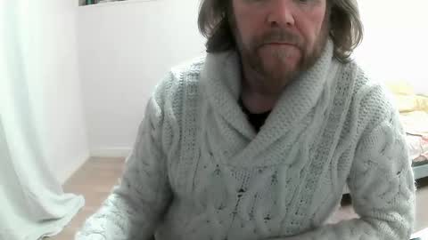 Saltimbanquier  Salt  ou  Banquier  online show from February 2025 12:08:02 PM