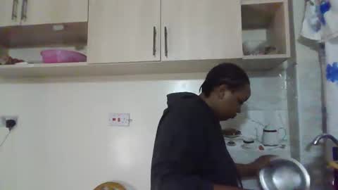 Snapshot of salty_surprise_ chatting on December 2025 04:33:01 PM salty_surprise_ online show from December 2025 04:33:01 PM