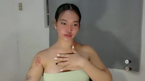 Snapshot of salva_fuckdoll chatting on November 2025 11:16:02 PM Salva online show from November 2025 11:16:02 PM