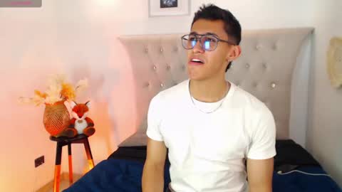 Salvador online show from September 2025 08:33:01 PM
