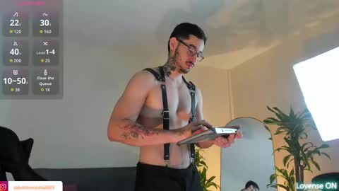 Snapshot of salvatore_costa chatting on November 2025 12:44:01 AM Salvatore online show from November 2025 12:44:01 AM