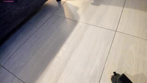Snapshot of salvatore_damore chatting on February 2025 11:17:02 AM SALVATORE online show from February 2025 11:17:02 AM