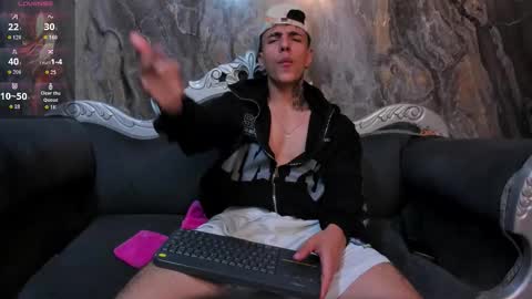 Snapshot of salvatore_damore chatting on September 2025 03:03:01 PM SALVATORE online show from September 2025 03:03:01 PM