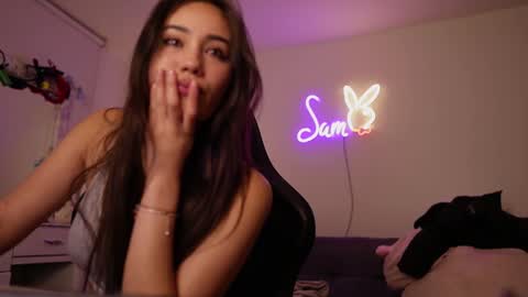 Stefana    or    Samchispas online show from January 2025 02:11:01 AM