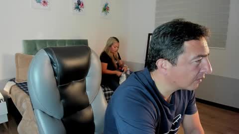 Sam and Molly online show from January 2025 07:22:01 PM