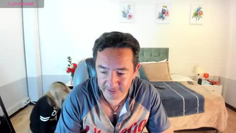 Sam and Molly online show from February 2025 07:25:01 PM
