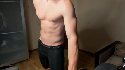 Snapshot of sam_huston18 chatting on October 2025 10:31:01 PM BACK IN 2 WEEKS online show from October 2025 10:31:01 PM