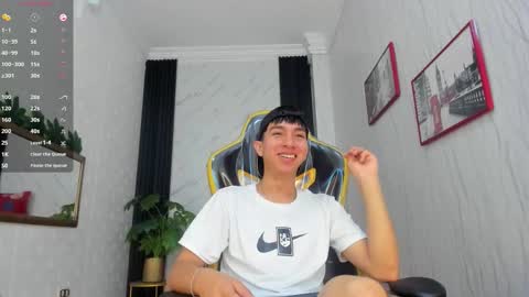 S A M online show from November 2025 08:52:01 PM