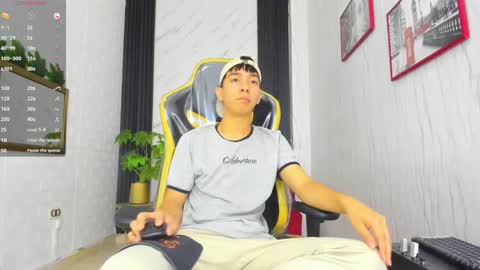 S A M online show from November 2025 08:03:01 PM