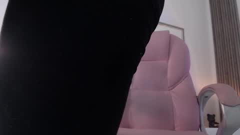 SAM MANSON online show from January 2025 12:05:02 PM