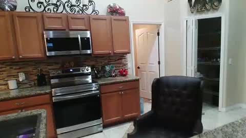 Snapshot of sam_papithebarber chatting on October 2025 06:34:01 AM sam_papithebarber online show from October 2025 06:34:01 AM