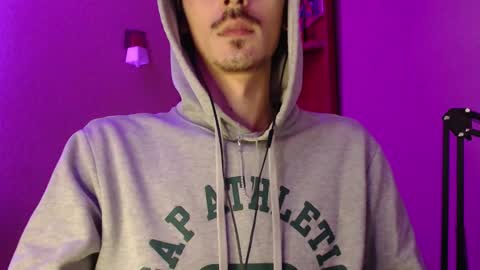 sam_skywalker online show from October 2025 08:00:02 PM