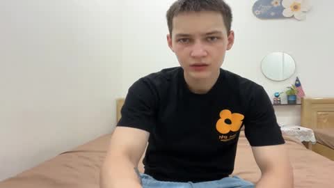 Sam online show from December 2025 06:04:02 PM