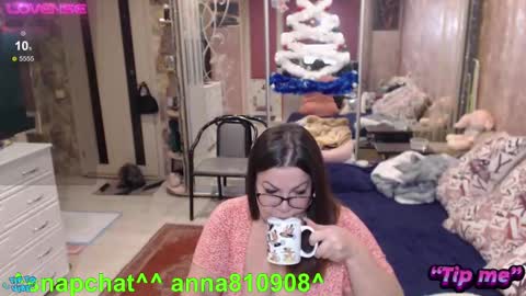 Snapshot of samanta_shy chatting on January 2025 04:57:01 PM Marry online show from January 2025 04:57:01 PM