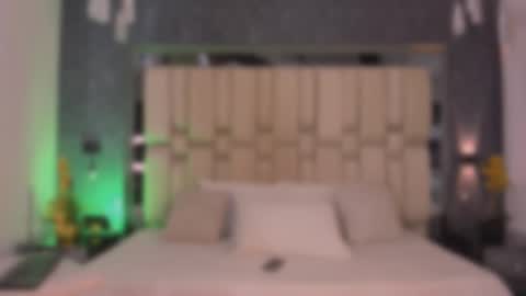 Snapshot of samantavazquez chatting on October 2025 12:02:02 PM samantavazquez online show from October 2025 12:02:02 PM