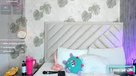 Samantha  online show from February 2025 07:45:02 AM