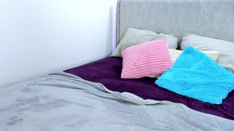 Snapshot of samantha_ferrec chatting on December 2024 01:03:02 AM Samantha Ferrec online show from December 2024 01:03:02 AM